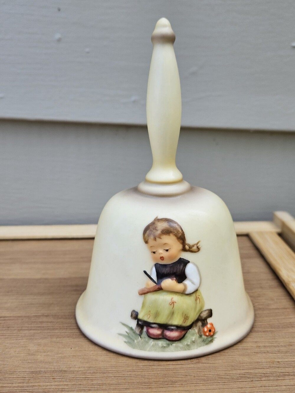 1988 Hummel Bell